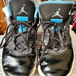 Air Jordan Flight Shoes (Size 9.5)